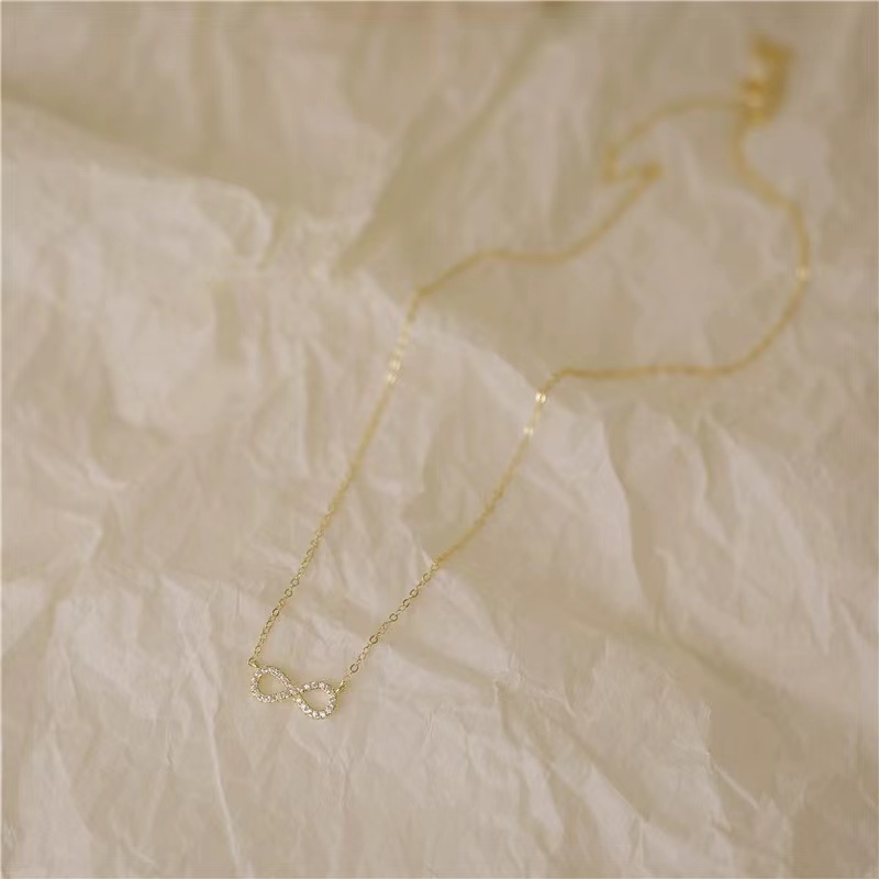 Heart to heart matching necklace, so that the current dazzling, become eternal