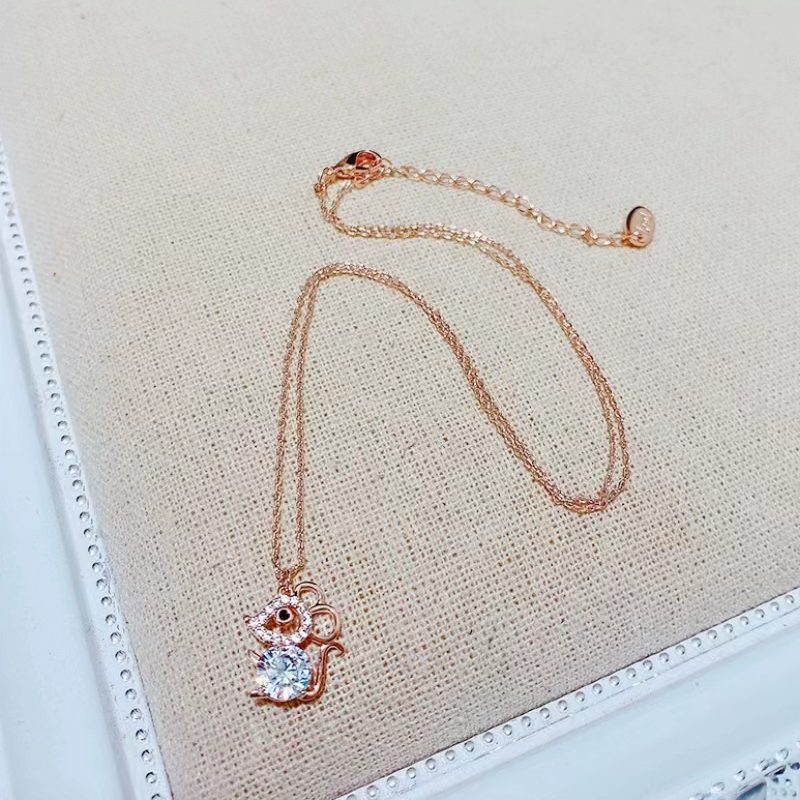 Minnie Mouse Pendant, have it enjoy life